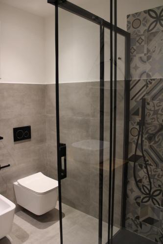 Ένα μπάνιο στο Suite 783 Bed and Breakfast