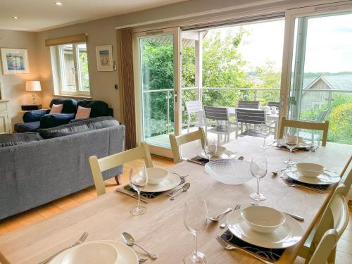 Billede fra billedgalleriet på Swandown, 20 Poldon i Chard