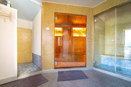 Gallery image of Residence Villa il Casale - appartamenti wellness e piscina riscaldata in Tovo San Giacomo