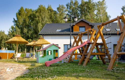 Galería fotográfica de Osada Słuszewo - Apartamenty Restauracja Wydarzenia en Gniewino