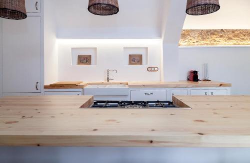 Foto A historic XVI century beach home near Barcelona 4