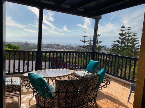 Μπαλκόνι ή βεράντα στο Maison Oualidia Vue sur Mer-Jardins de la Lagune