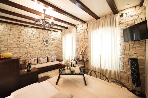 Luxury city center Apartment ANGELS RM