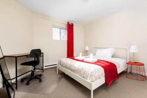 Rooms for rent beside U of T