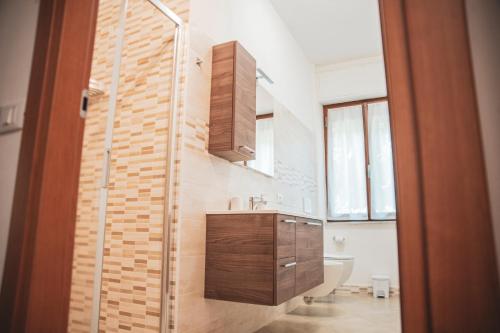 Il Mughetto - Appartamento con Terrazza Privata tesisinde bir banyo