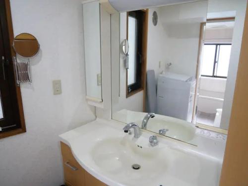 A bathroom at commun ryogoku - Vacation STAY 97137v