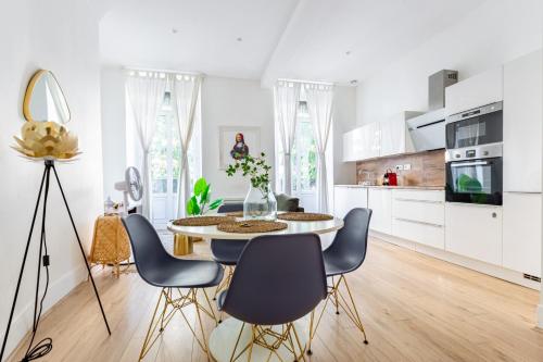 Grand Appartement au coeur du centre Historique