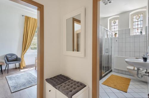 Un baño de Luxury Boutique Pension