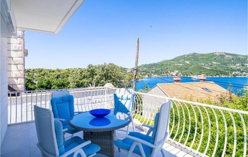 Beautiful home in Stikovica with WiFi and 2 Bedrooms