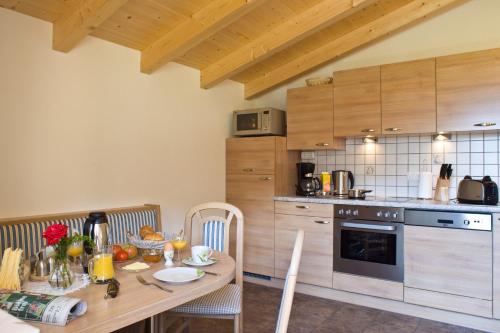 Kuchyňa alebo kuchynka v ubytovaní Haus Sonnberg