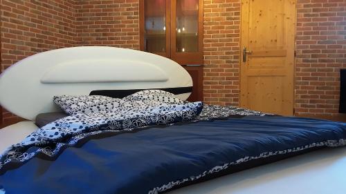 HOTEL DU BERRY - Loveroom avec Sauna, Hammam, Jacuzzi privatifs