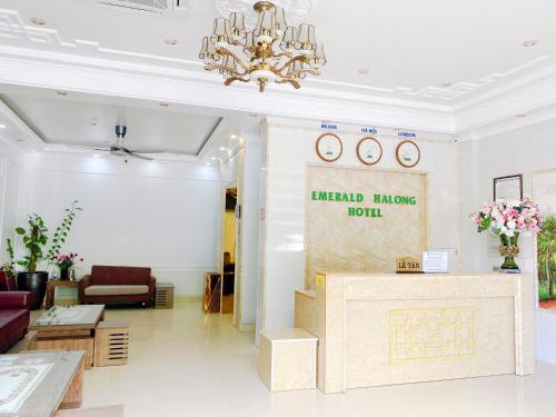 Fotografie z fotogalerie ubytování EMERALD HALONG HOTEL v destinaci Ha Long