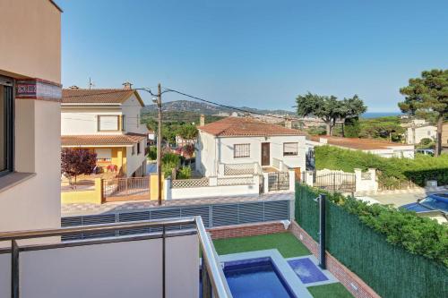 Πισίνα στο ή κοντά στο VILLA RIOJA with pool & mountain and sea view, ONLY FAMILYS