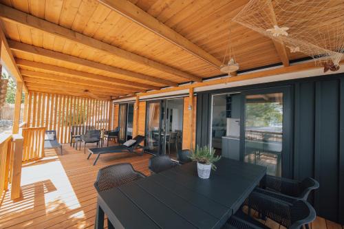 MOBILE HOMES SELCE - Lighthouse