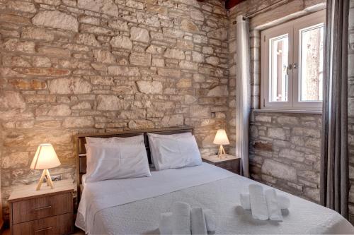 TAKIS GUESTHOUSE- Laoura-HERMOUPOLIS