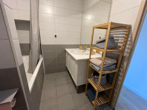Kúpeľňa v ubytovaní L’olivier - Appartement