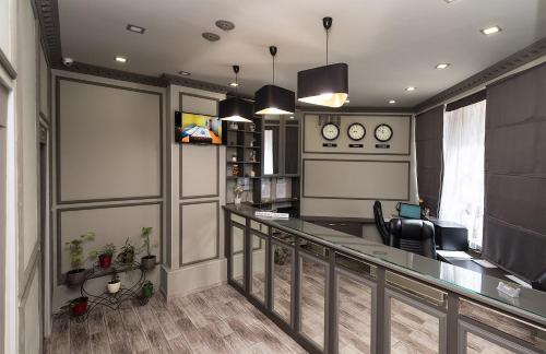 Gambar di galeri bagi HOTEL ЗiРКА di Odessa