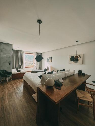 Postel nebo postele na pokoji v ubytování Böden Hotel & Spa, AKEN SOUL