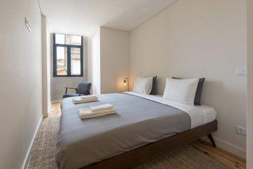 BmyGuest - São Vitor Balcony Apartment