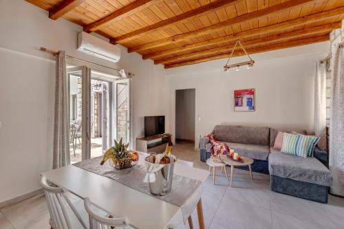 TAKIS GUESTHOUSE-Orneda-HERMOUPOLIS