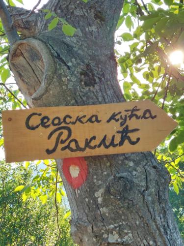 Certifikát, hodnocení, plakát nebo jiný dokument vystavený v ubytování Seoska kuća Rakić - Tara