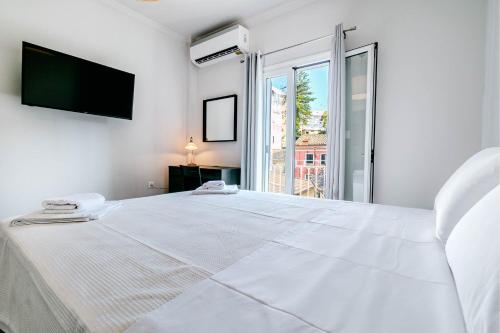 Alex Home by Corfuescapes