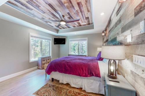 Imagen de la galería de Tunnel Manor, en Lake Arrowhead