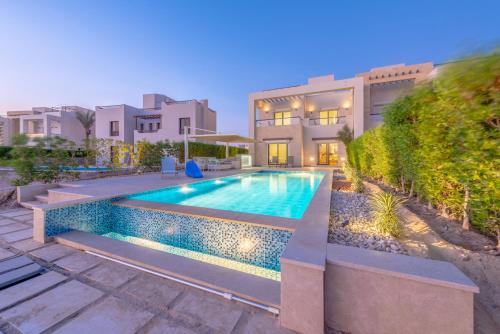 Joubal Lagoon II 4-Bedroom Villa with Private Pool & Lagoon Views