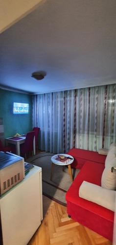Χώρος καθιστικού στο Apartman Centar