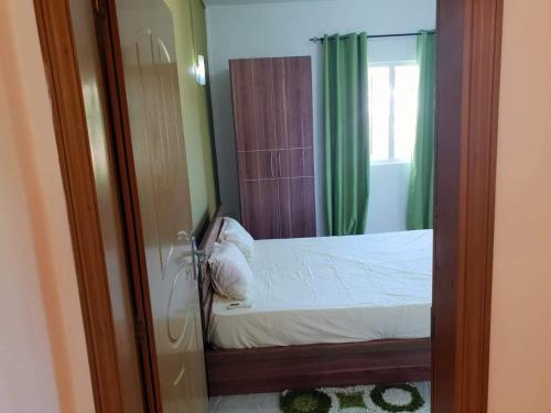 3 Bed Appartment Pereybereにあるベッド