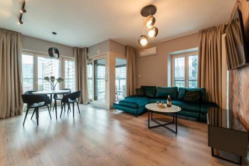 Area tempat duduk di Mennica Residence Luxury Location