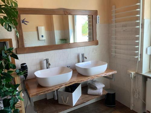 Koupelna v ubytování Wunderschöne Altbauwohnung in Toplage