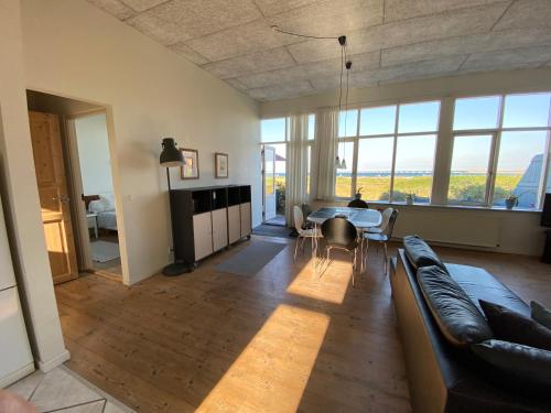Kuchnia lub aneks kuchenny w obiekcie Skærven Beachfront Apartments and Cottage