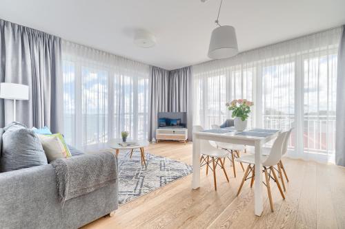 Χώρος καθιστικού στο Apartamenty Marina z widokiem na morze
