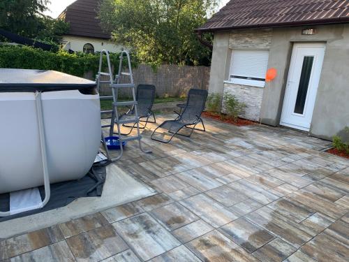 Fotografie z fotogalerie ubytování Balatonmáriafürdő nyaraló v destinaci Balatonmáriafürdő