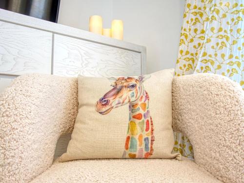 Ein Sitzbereich in der Unterkunft Ideal Rooms