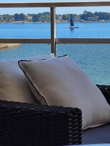 LA SUITE appartement pleine vue mer