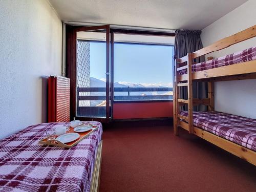 Appartement lumineux 5 pers, ski aux pieds, balcon exposé Sud - FR-1-344-1001