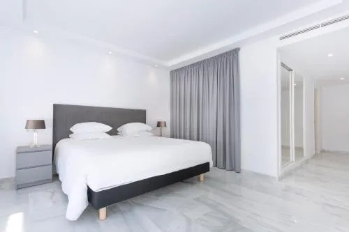 B51 Executive Flats Marbella photo 12