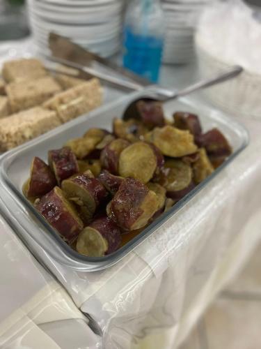 Jídlo v hotelu nebo okolí