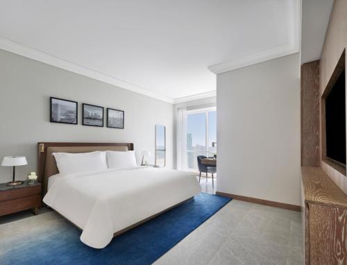 Fairmont Dubai Image
