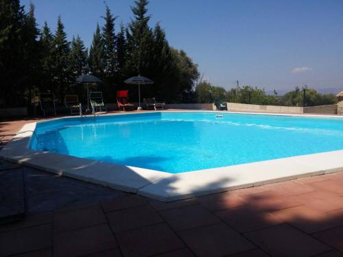 Casale rustico con piscina ad uso esclusivo - climatizzata - wi-fi