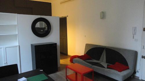 Photo de la galerie de l'établissement Un grand studio calme au milieu des théatres, à Avignon