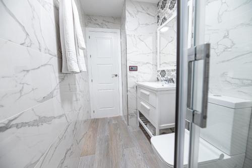 Koupelna v ubytování Ocean Suites A5