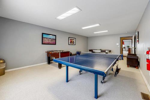 Gallery image of Mountain Oasis in Long Pond