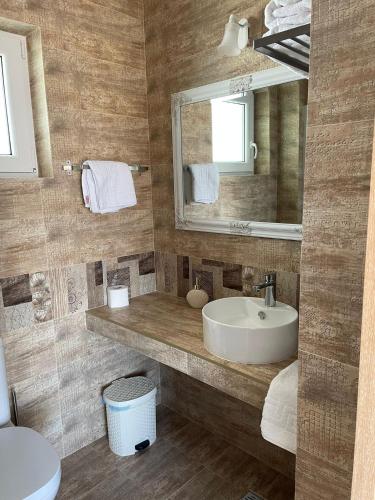 Ванна кімната в Larimar