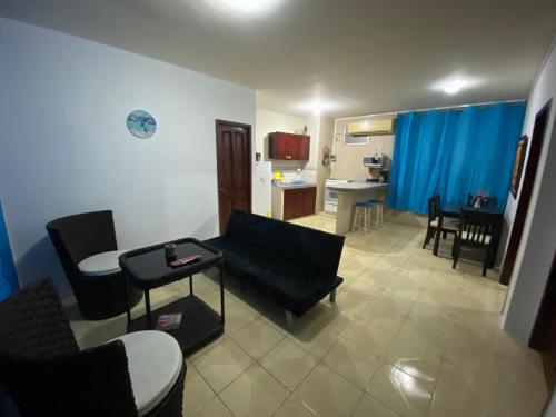 Oleskelutila majoituspaikassa Playa Suites, cerca del Malecon