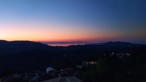 Φυσικό τοπίο κοντά σε αυτή η παραθεριστική κατοικία