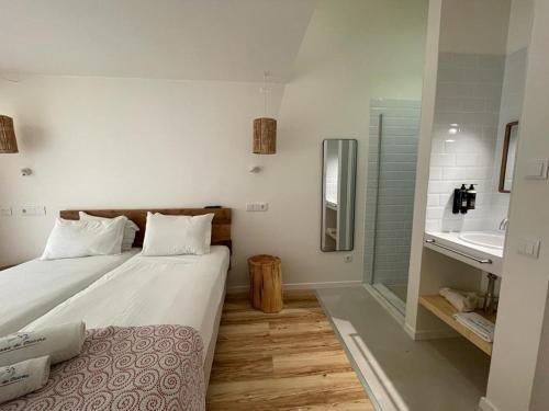 Altinho B&B - Quartos - Rooms - Odeceixe