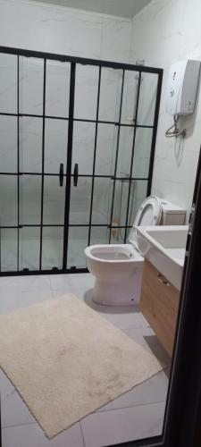 Ένα μπάνιο στο AYDER LEVUT Bungalov